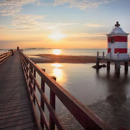 Refined Comfort Getaway In Lignano * リニャーノ・サッビアドーロ